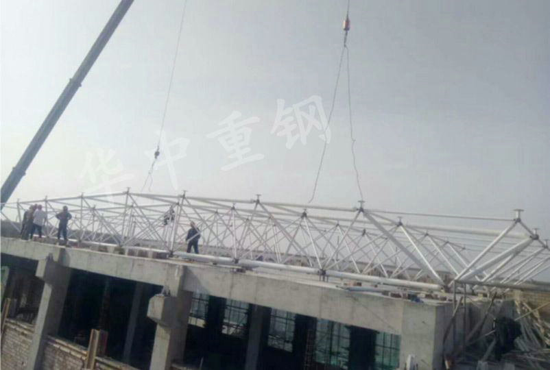 山東省單縣單州學校風雨操場網(wǎng)架